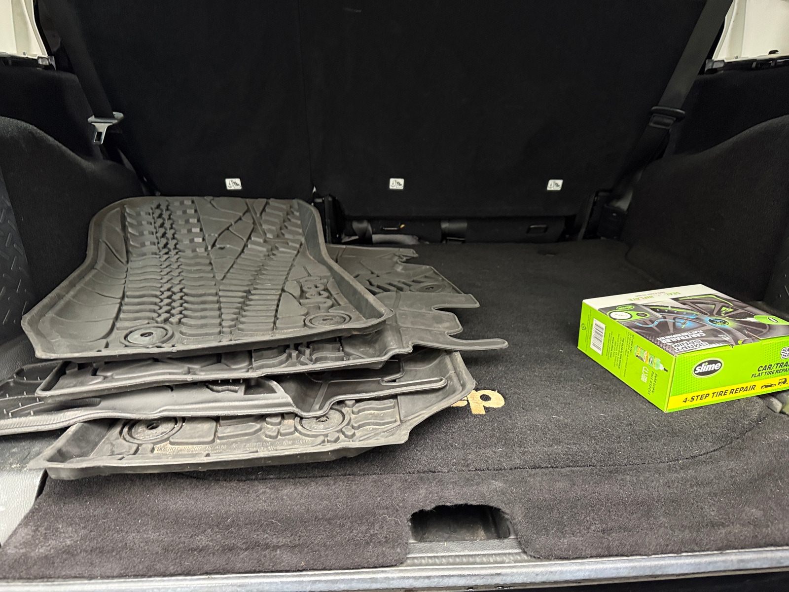 Thumbnail: 2017 Jeep Wrangler - 7