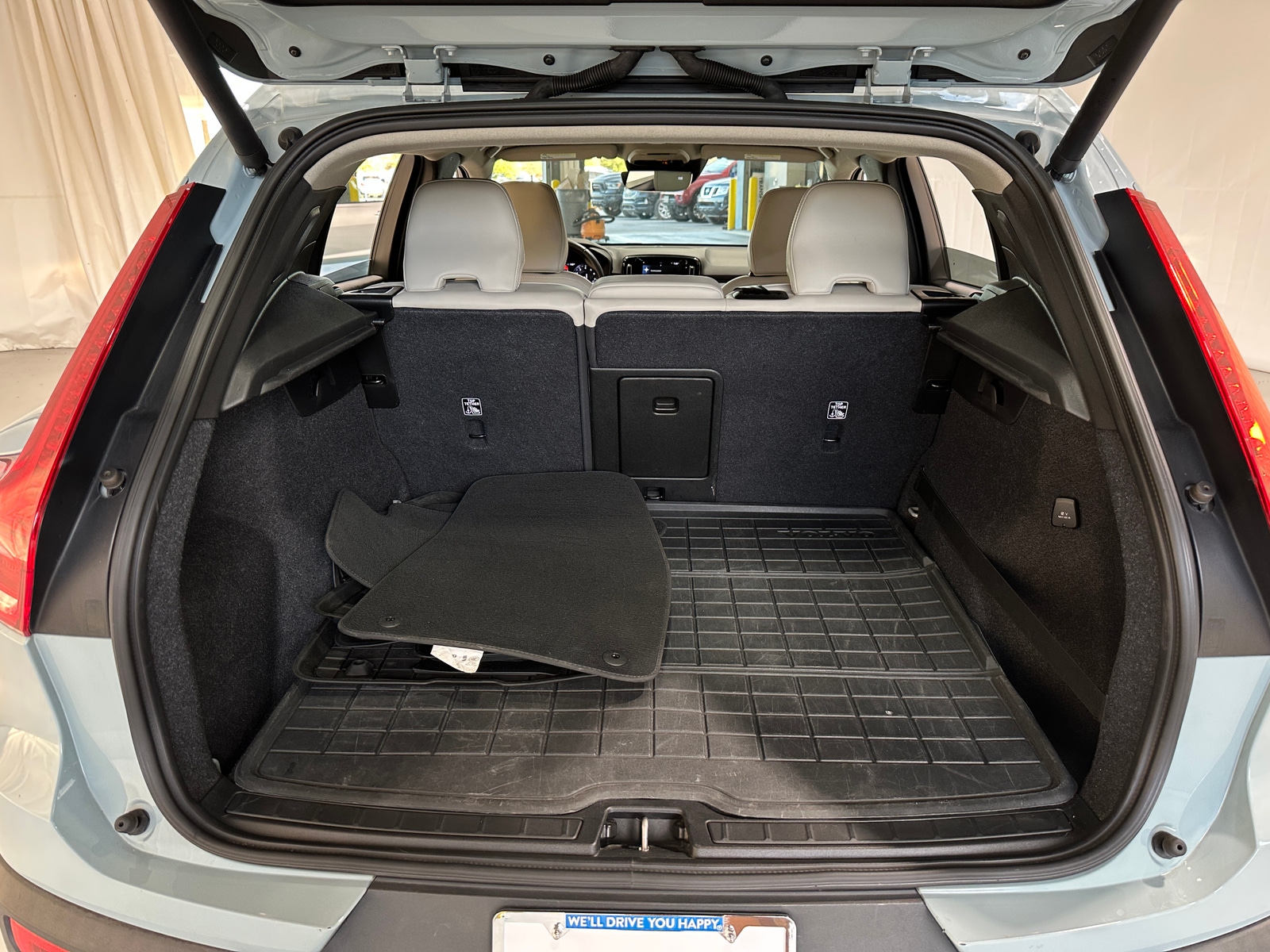 Thumbnail: 2019 Volvo XC40 - 6