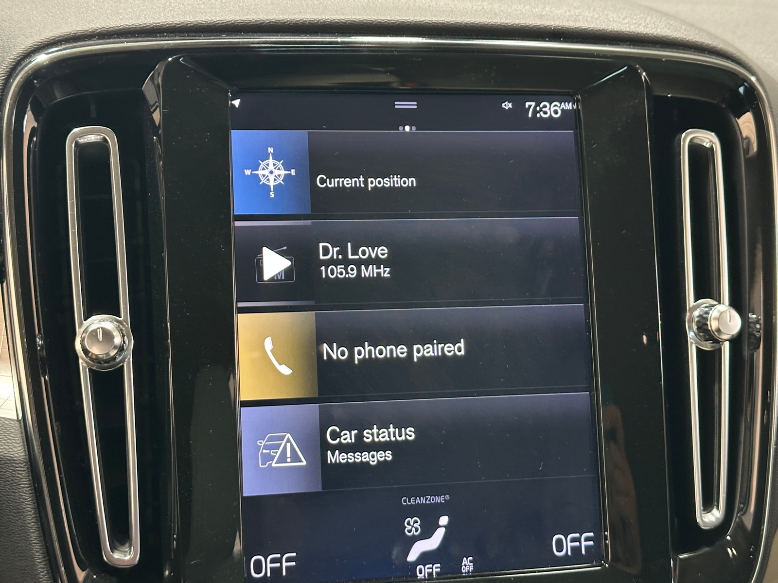 Thumbnail: 2019 Volvo XC40 - 3
