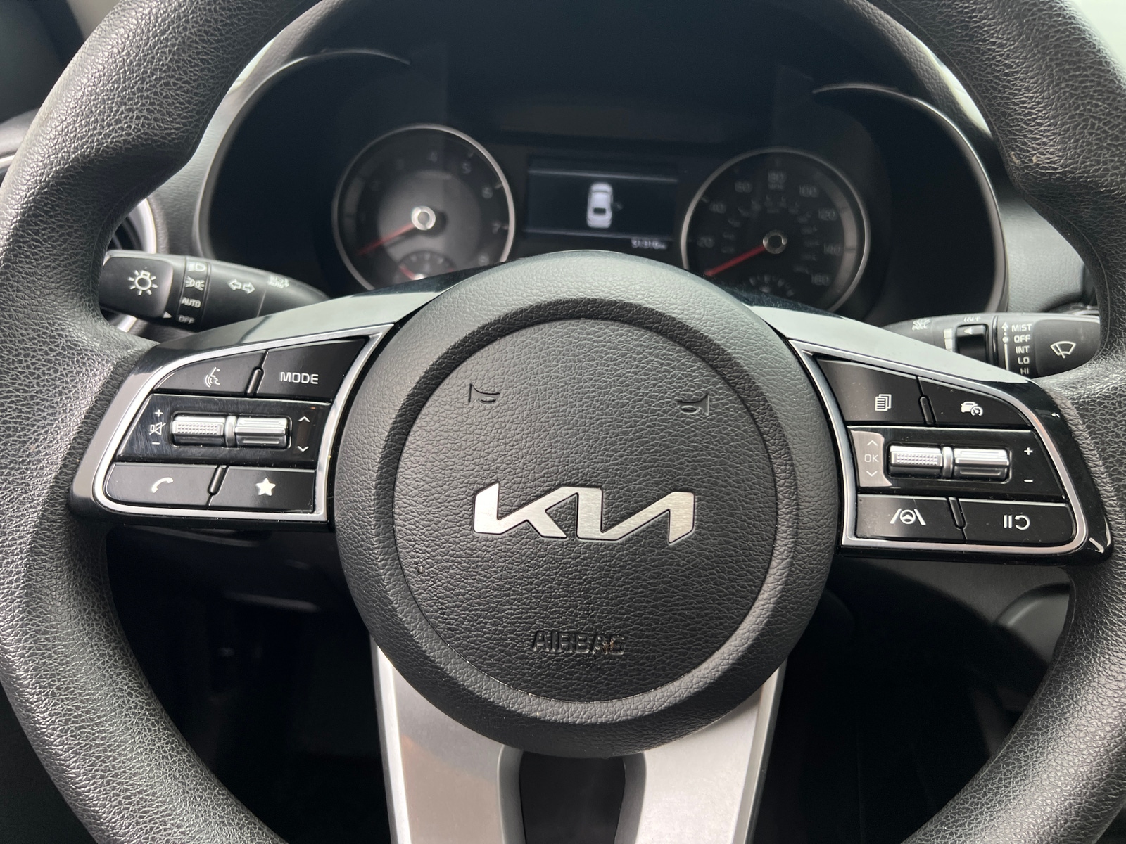 Thumbnail: 2024 Kia Forte - 5