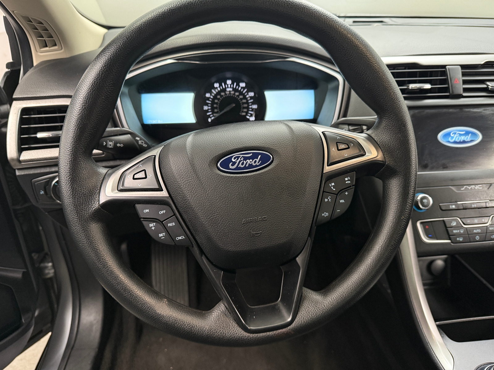 Thumbnail: 2020 Ford Fusion - 5