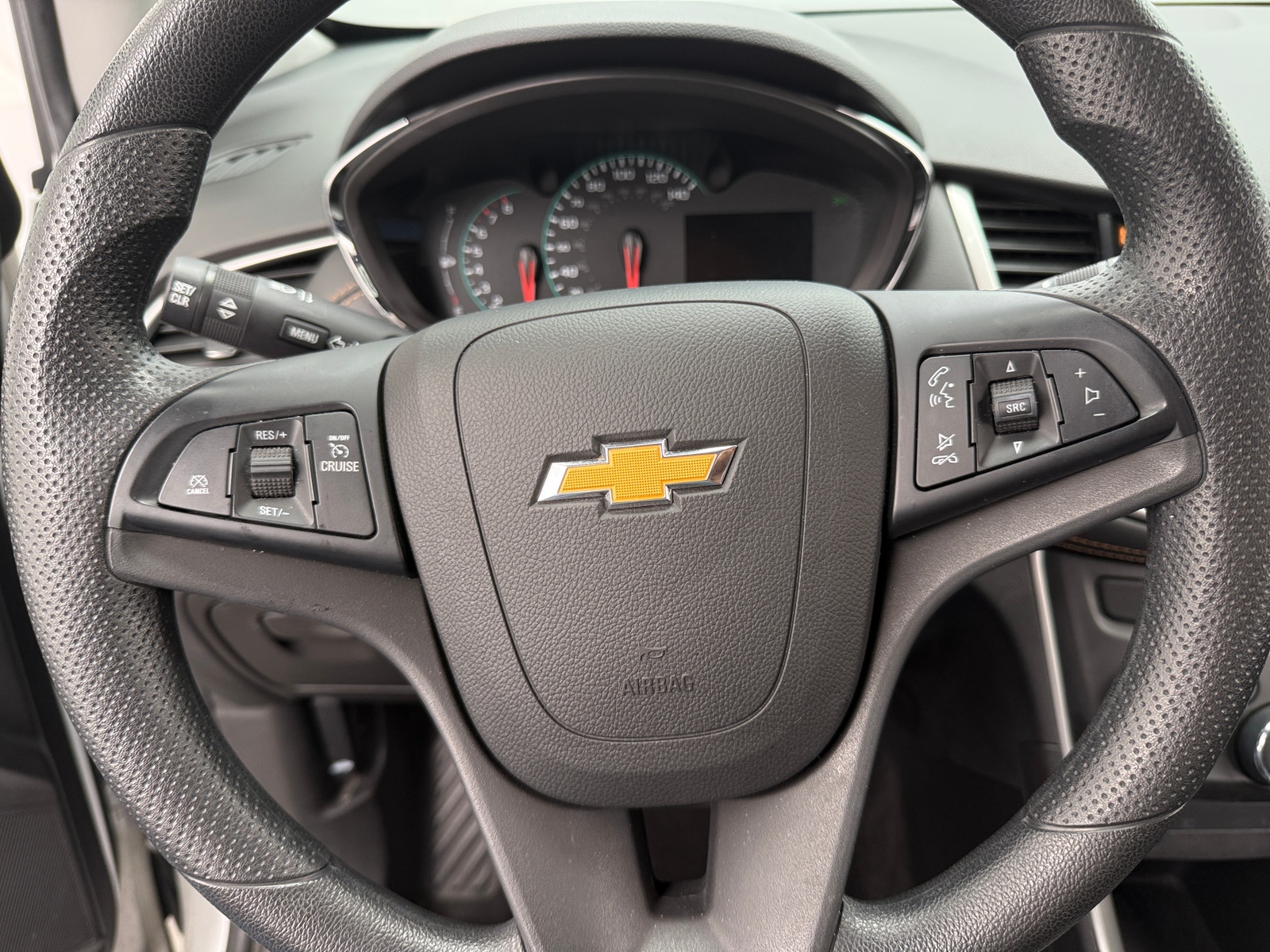 Thumbnail: 2020 Chevrolet Trax - 5