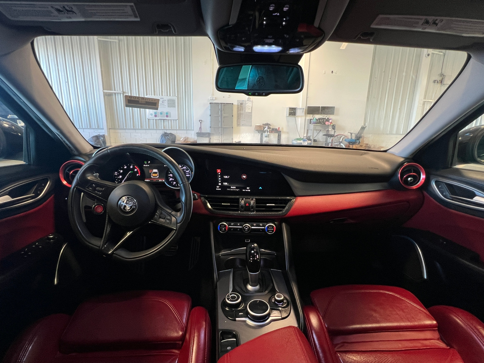 Thumbnail: 2019 Alfa Romeo Giulia - 2