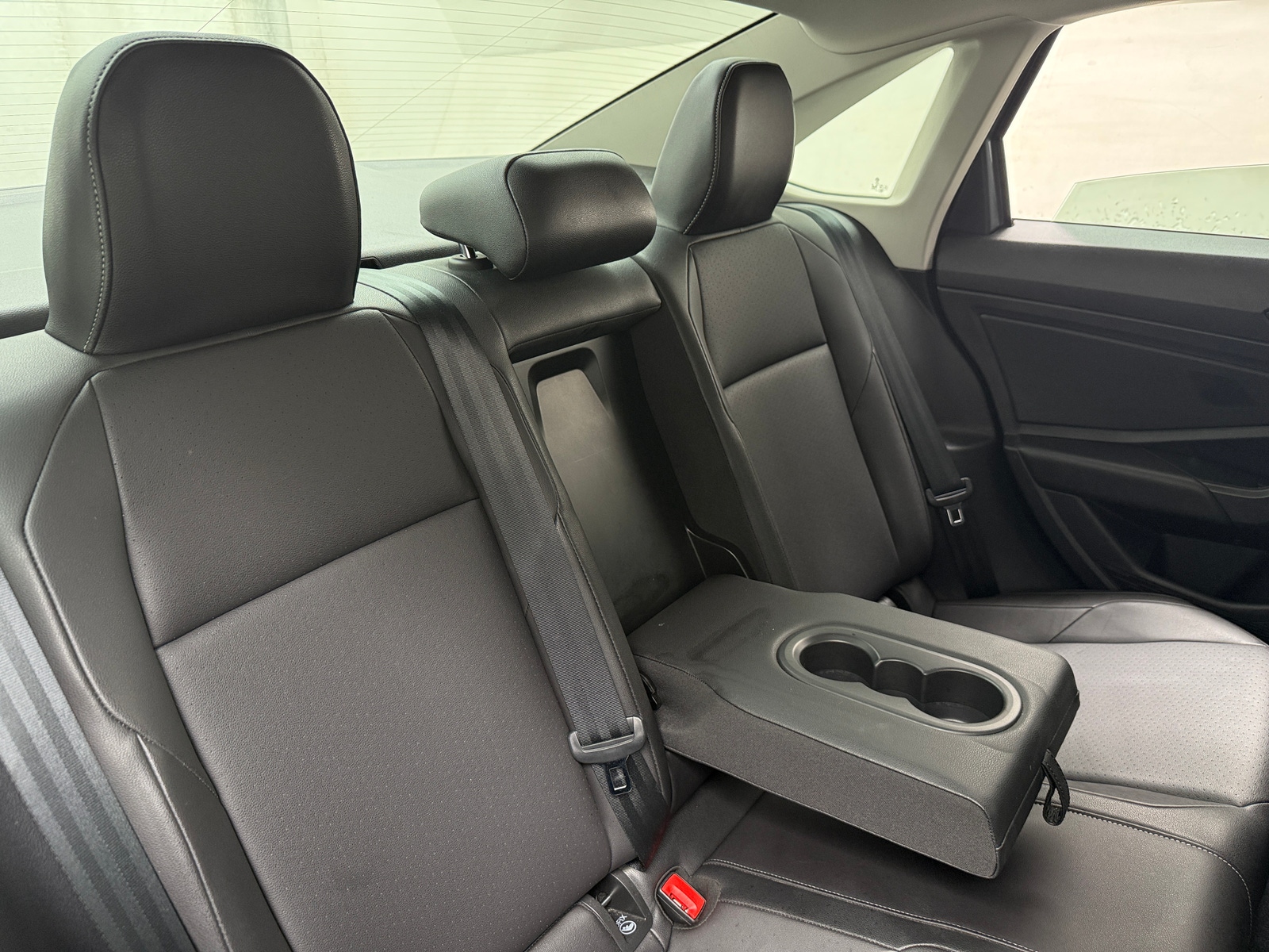 Thumbnail: 2020 Volkswagen Jetta - 6