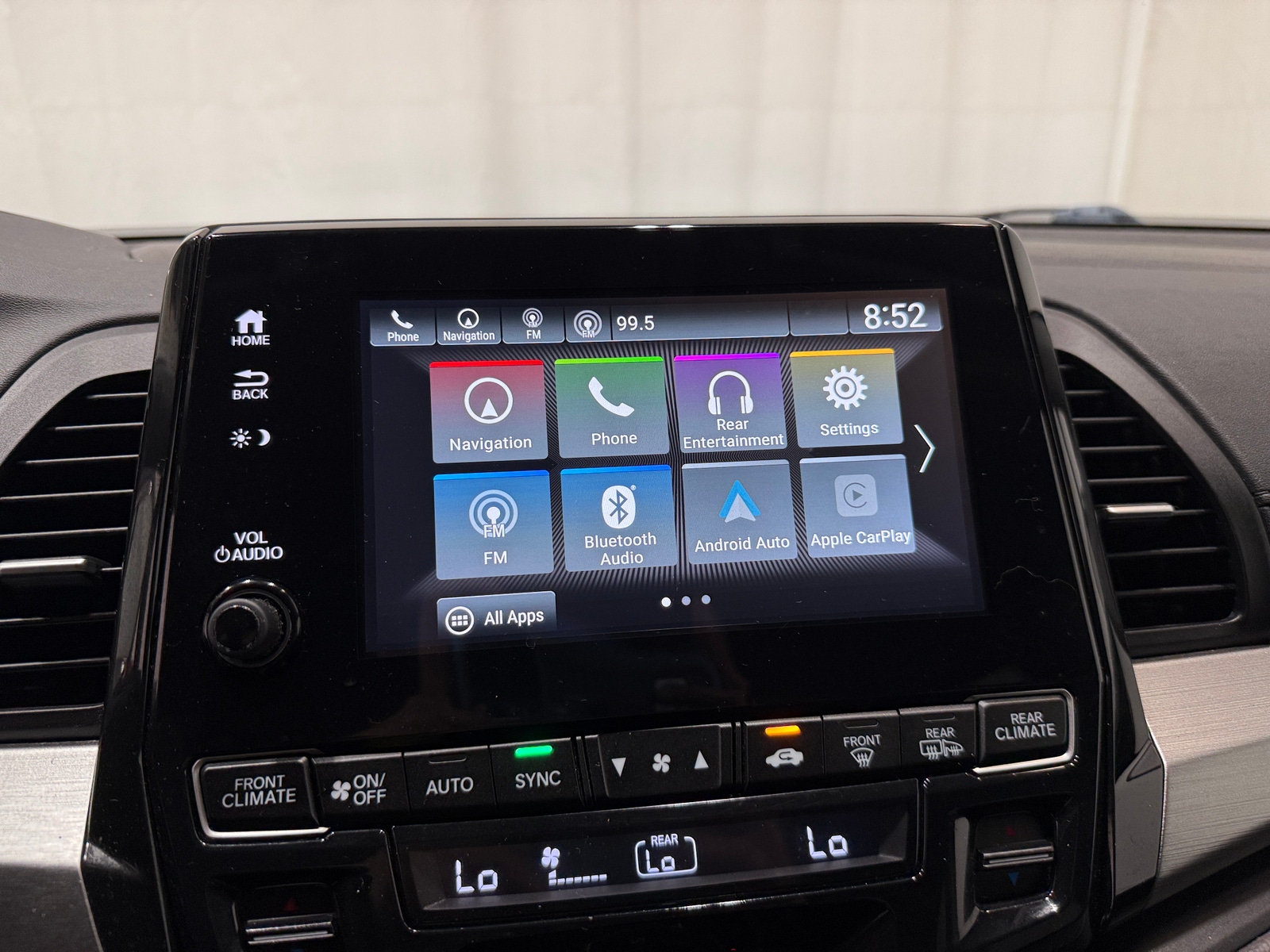 Thumbnail: 2019 Honda Odyssey - 3