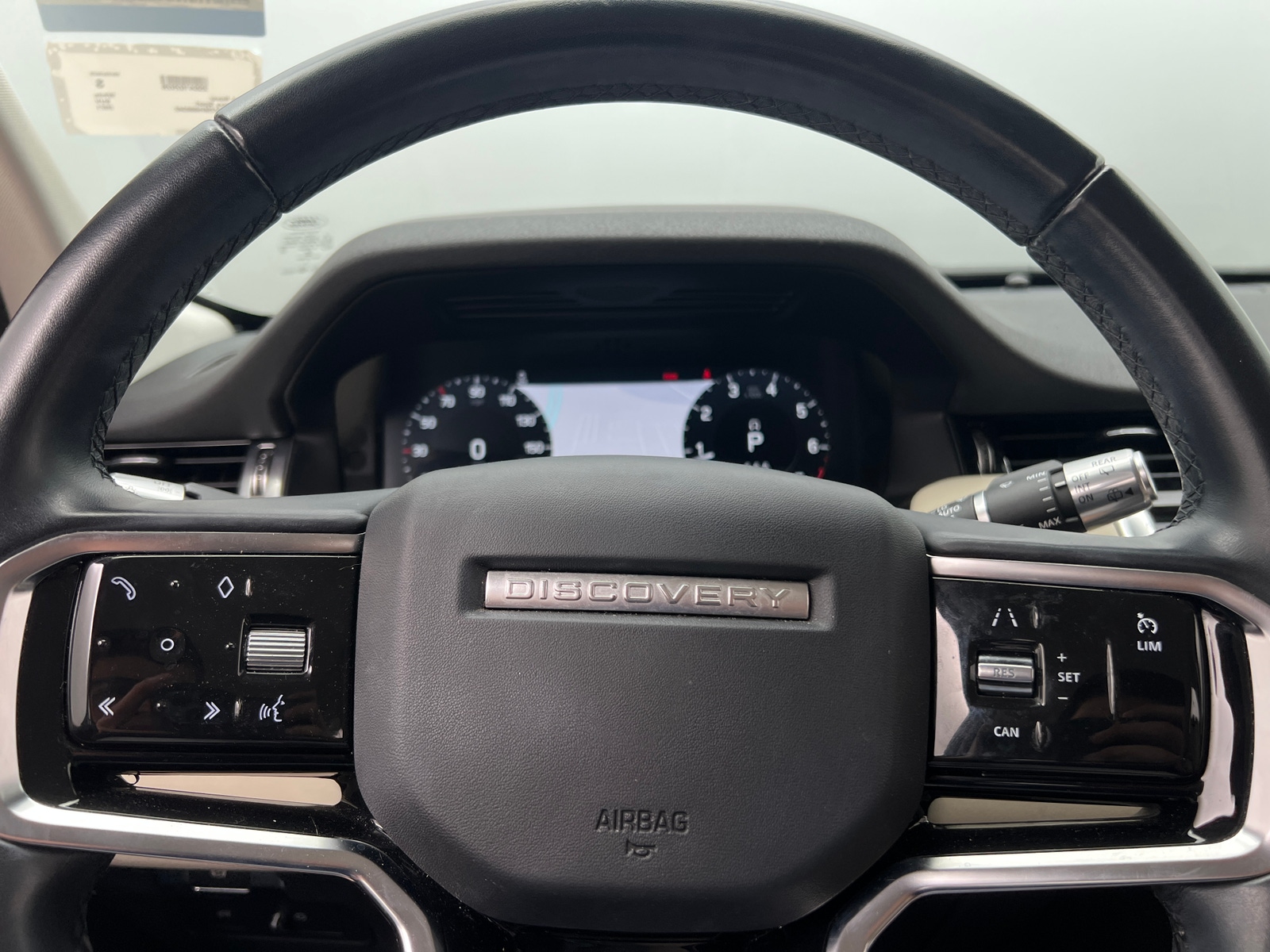 Thumbnail: 2021 Land Rover Discovery Sport - 4