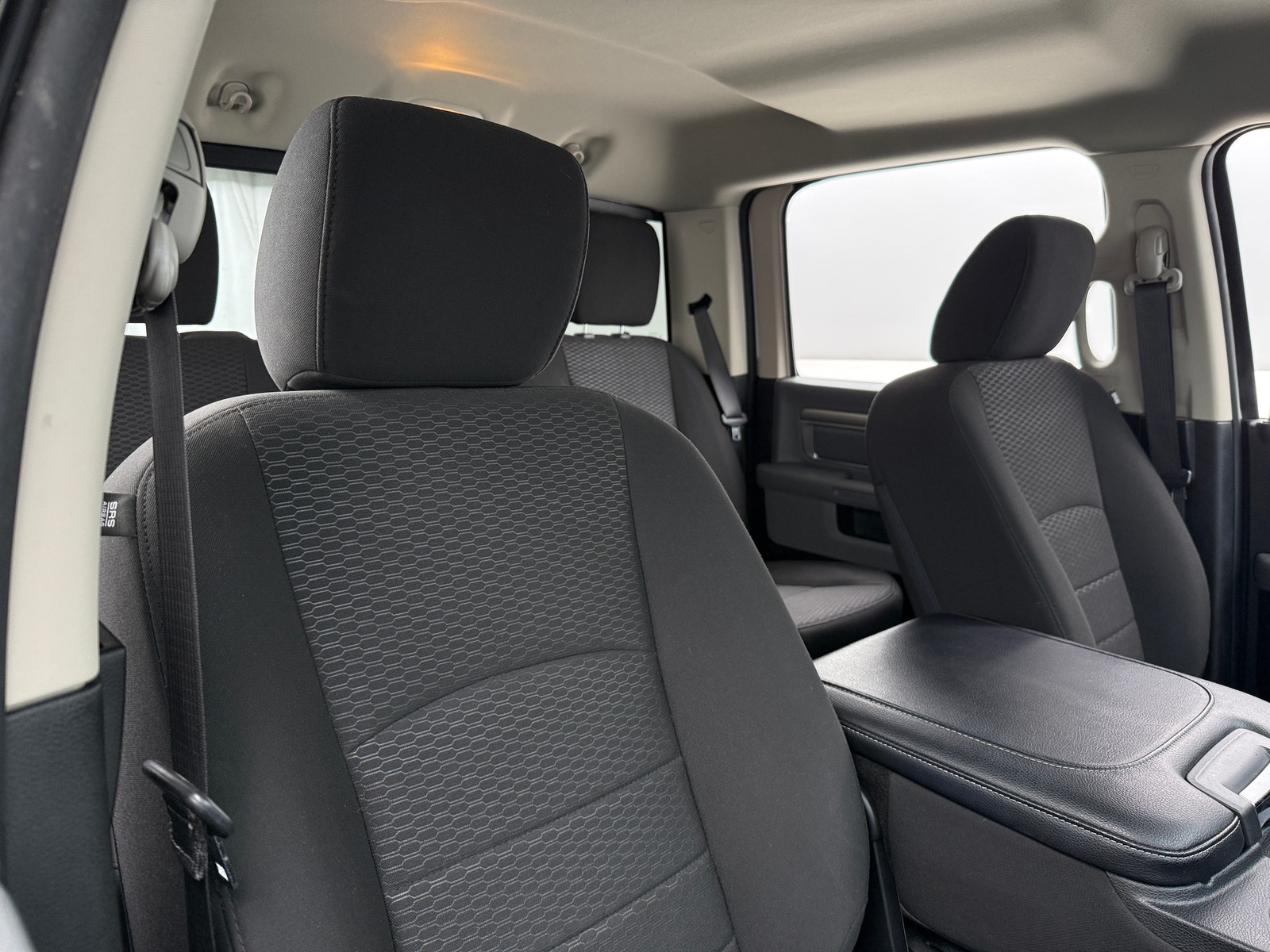 Thumbnail: 2020 RAM 1500 Classic - 2