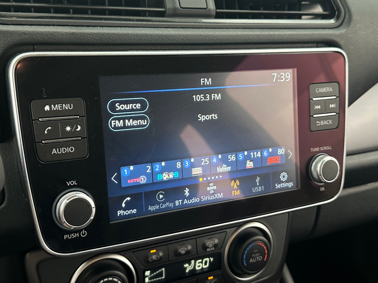 Thumbnail: 2023 Nissan Leaf - 4