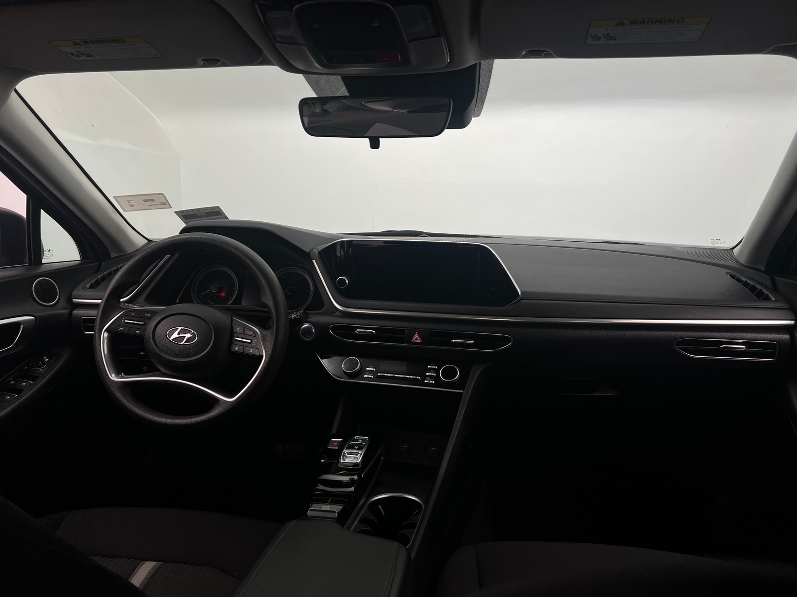 Thumbnail: 2023 Hyundai Sonata - 3