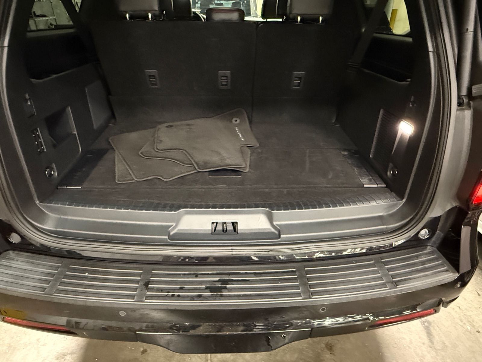 Thumbnail: 2022 Ford Expedition MAX - 6