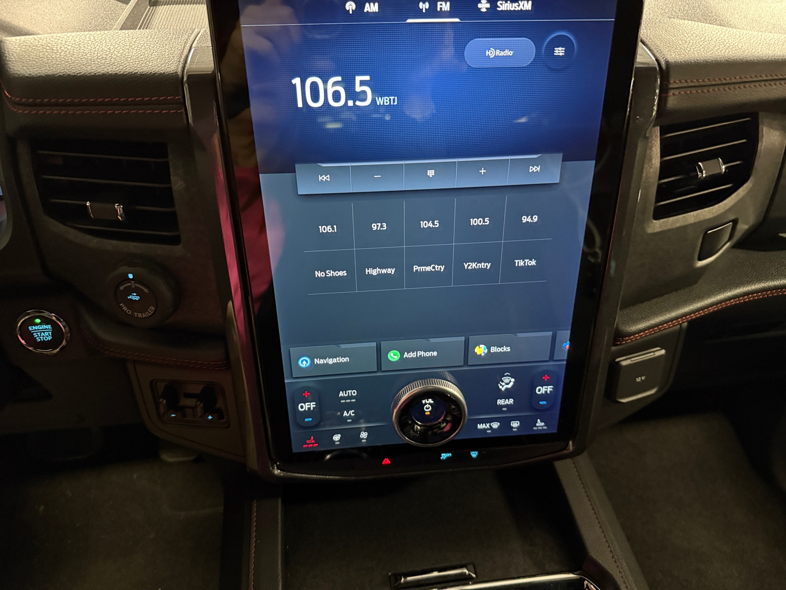 Thumbnail: 2022 Ford Expedition MAX - 3