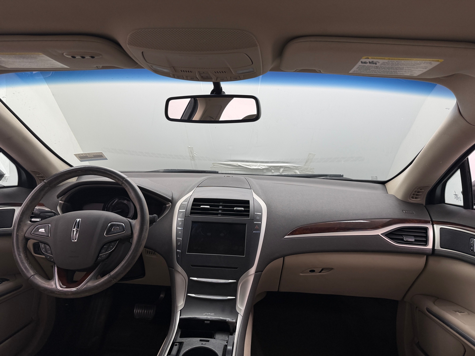 Thumbnail: 2016 Lincoln MKZ - 2
