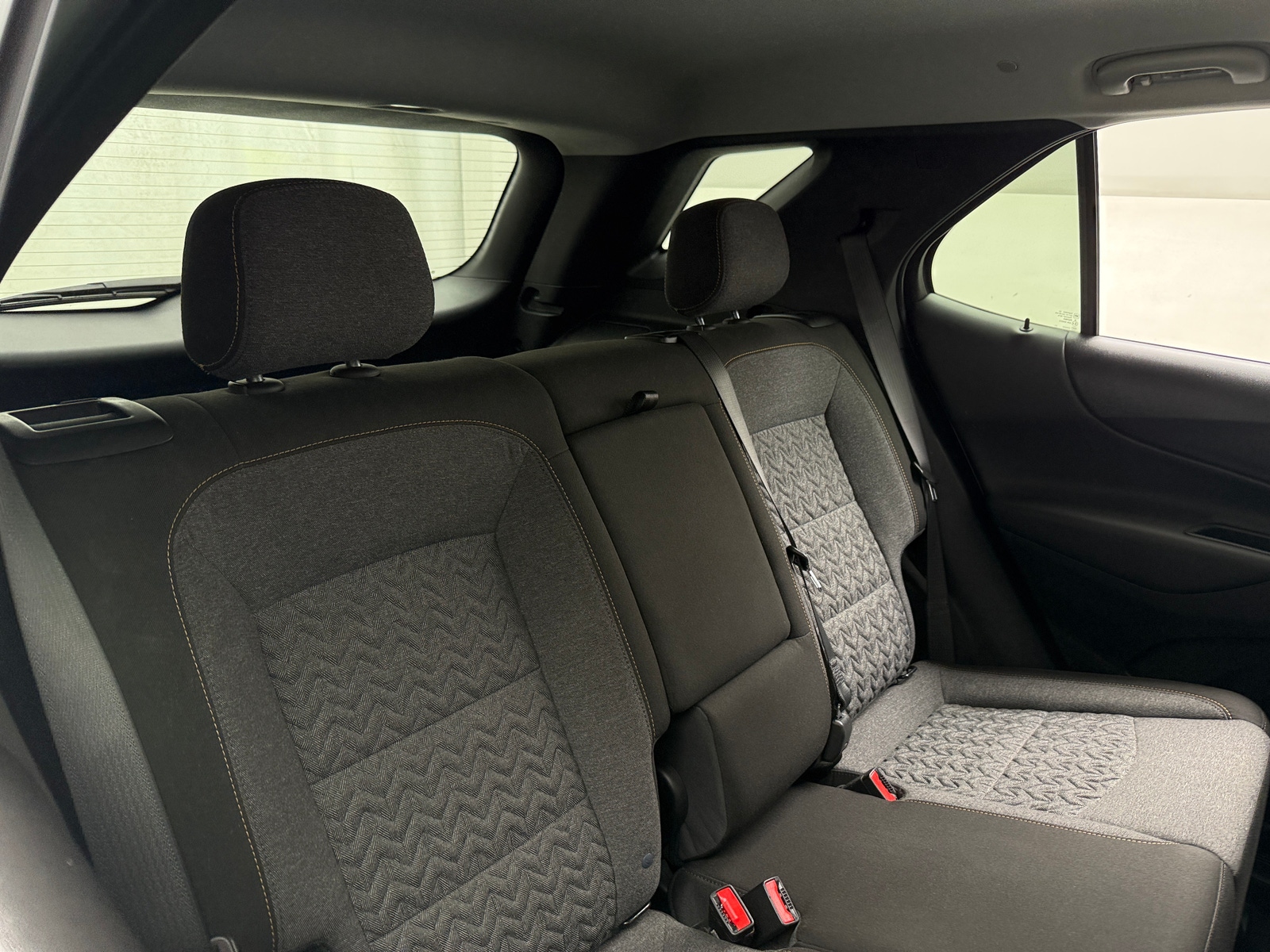 Thumbnail: 2023 Chevrolet Equinox - 6