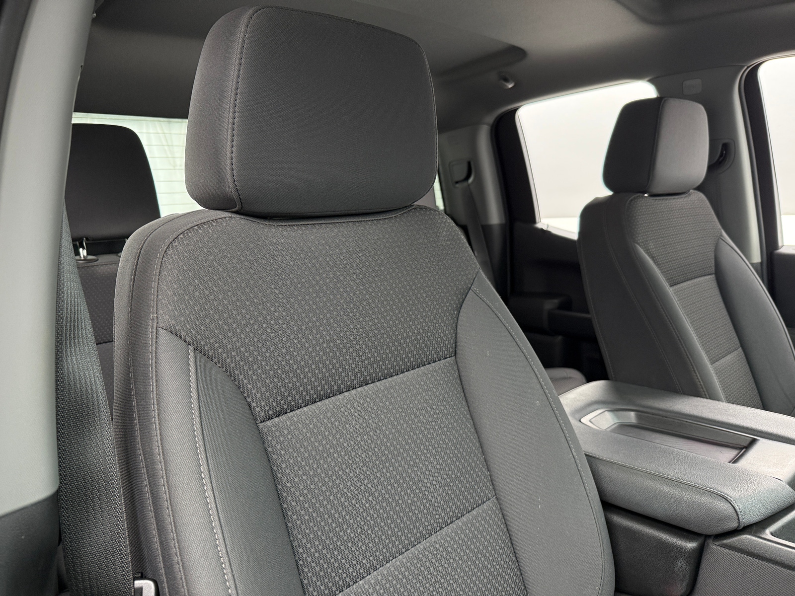 Thumbnail: 2022 Chevrolet Silverado 1500 - 2