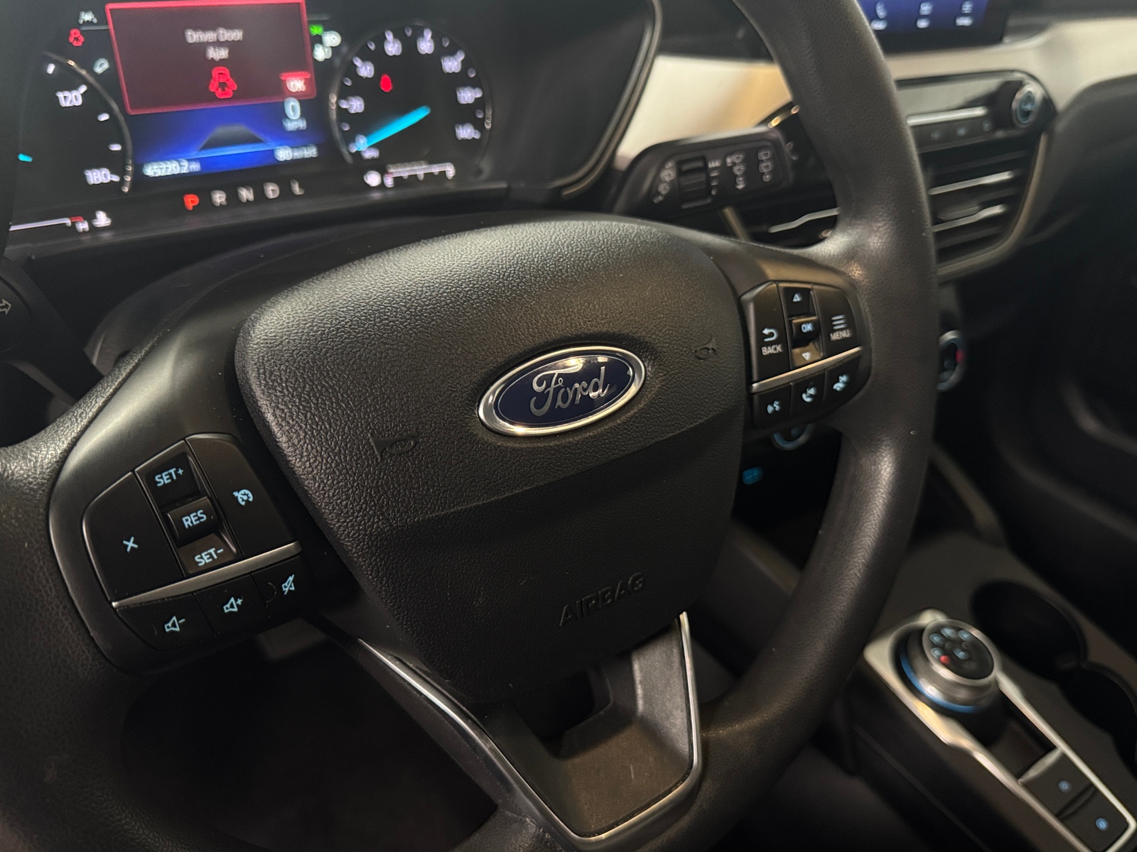 Thumbnail: 2022 Ford Escape - 5