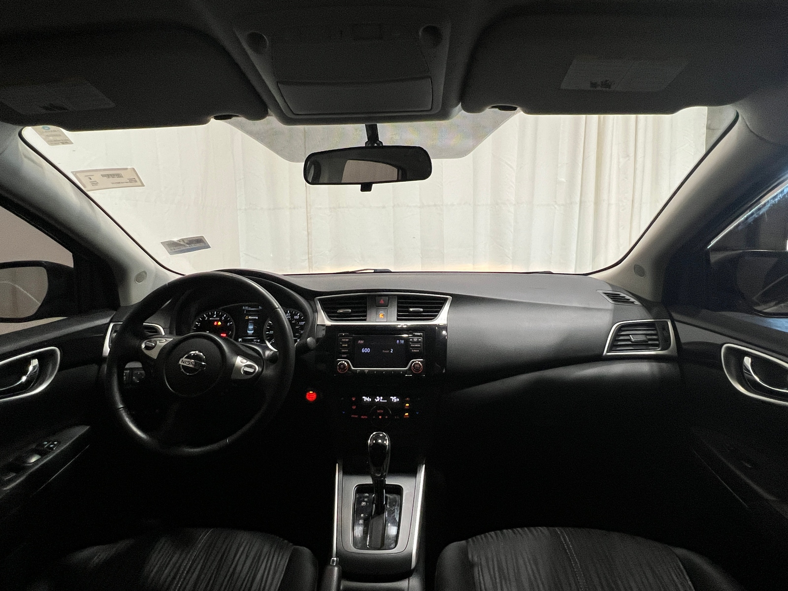 Thumbnail: 2018 Nissan Sentra - 3