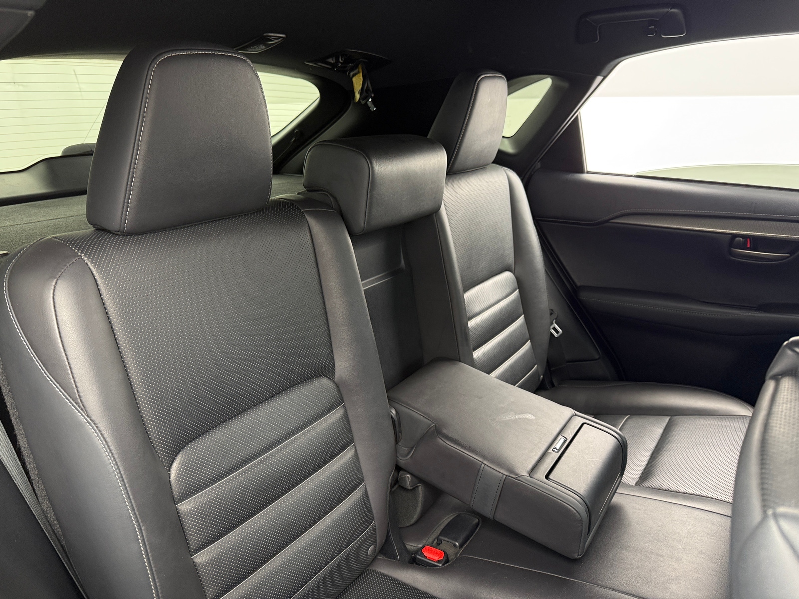 Thumbnail: 2015 Lexus NX - 5