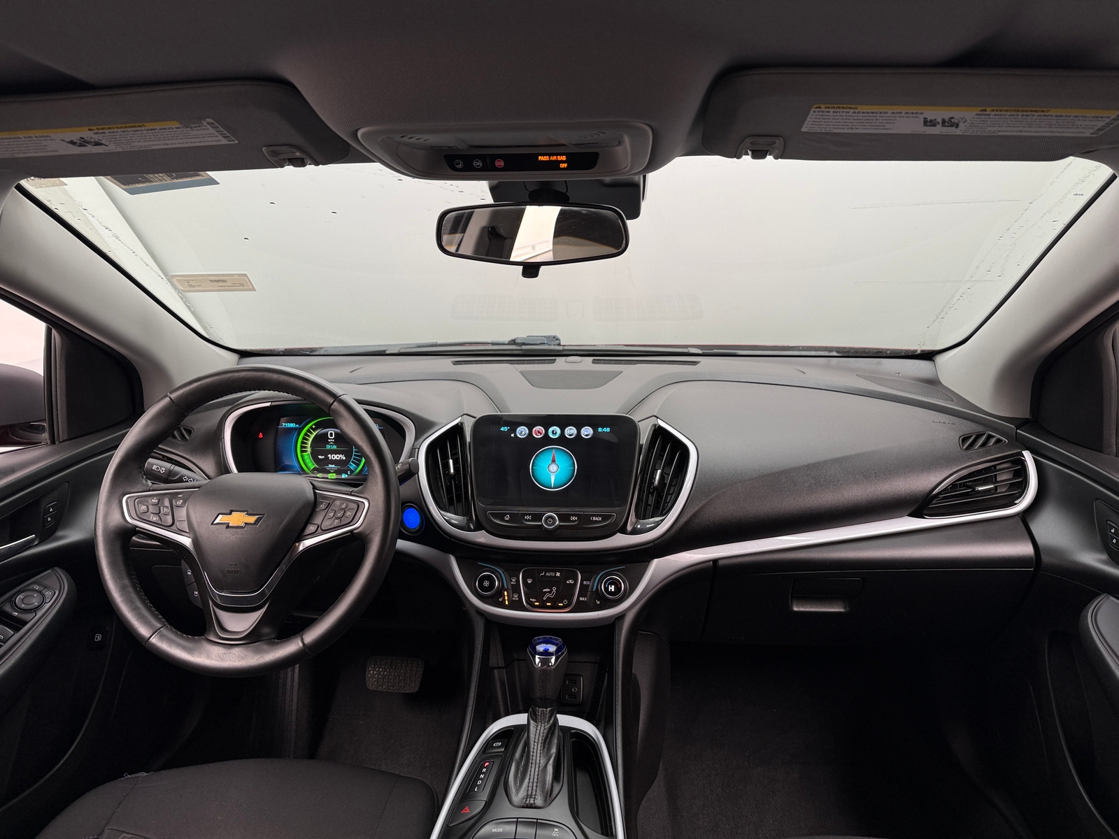 Thumbnail: 2017 Chevrolet Volt - 3