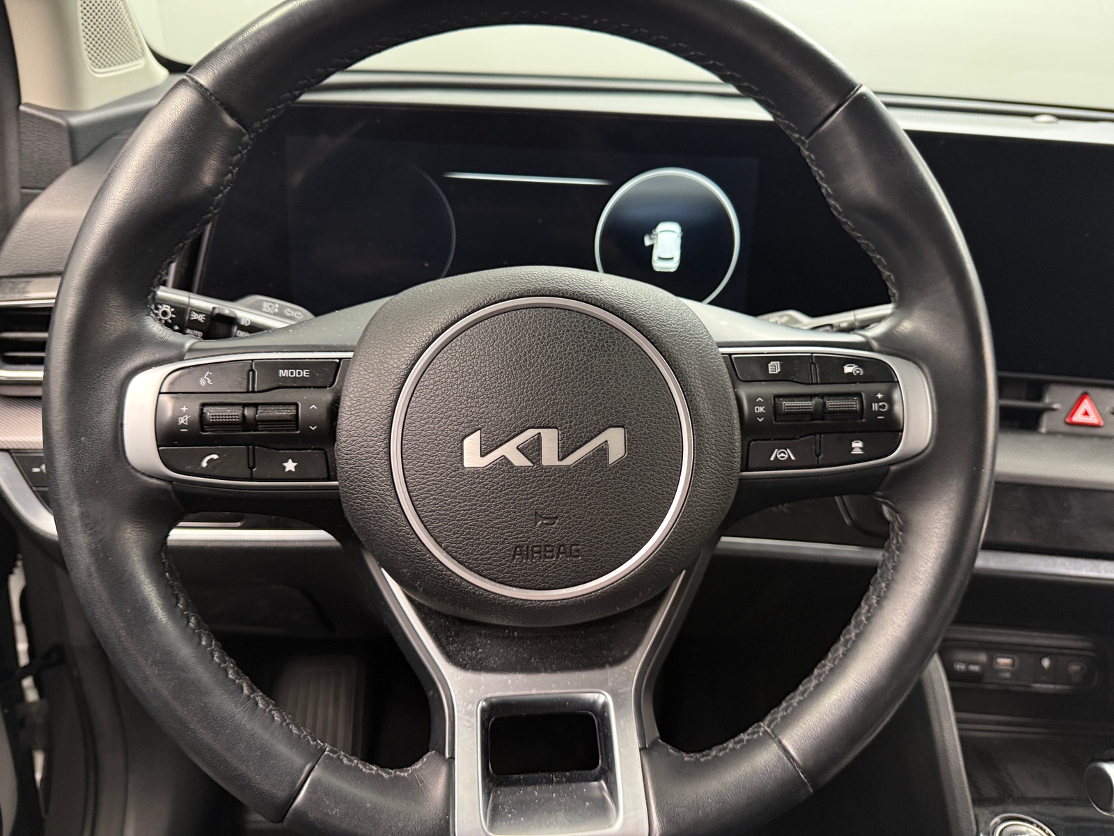 Thumbnail: 2023 Kia Sportage - 4
