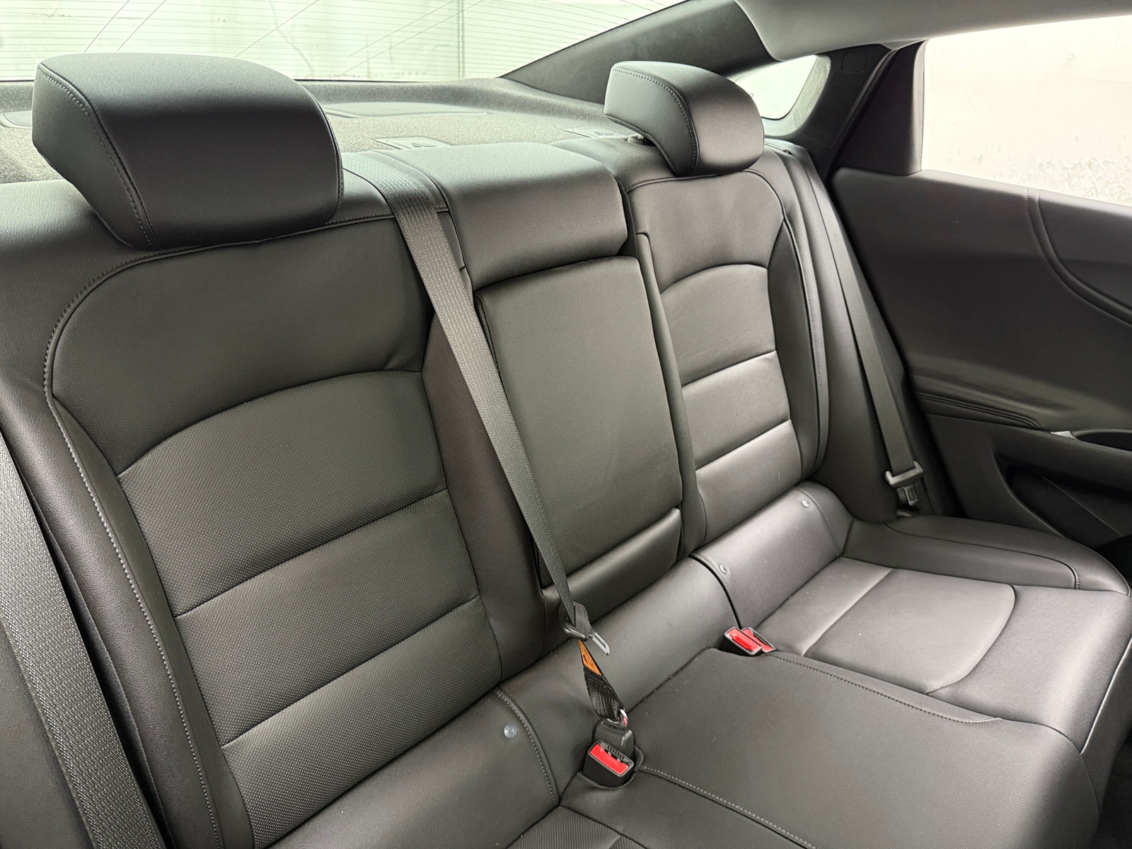 Thumbnail: 2022 Chevrolet Malibu - 5