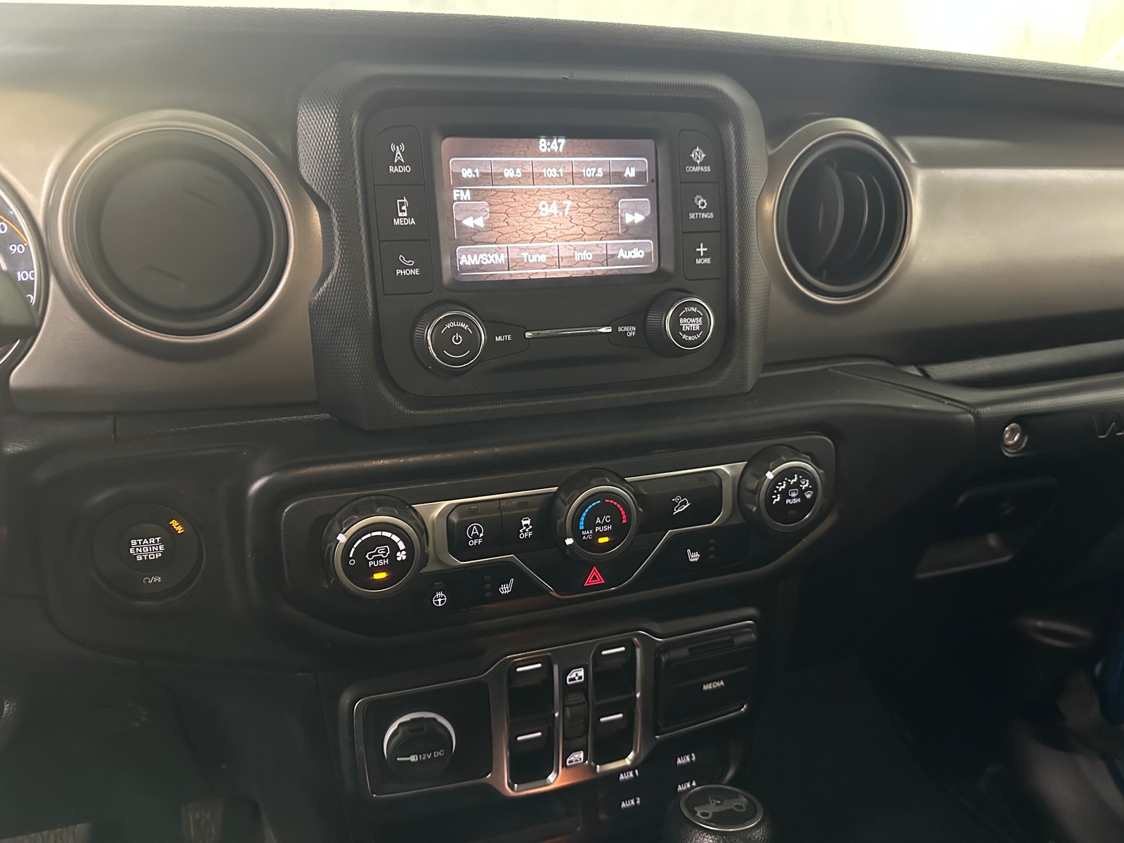 Thumbnail: 2020 Jeep Wrangler - 4