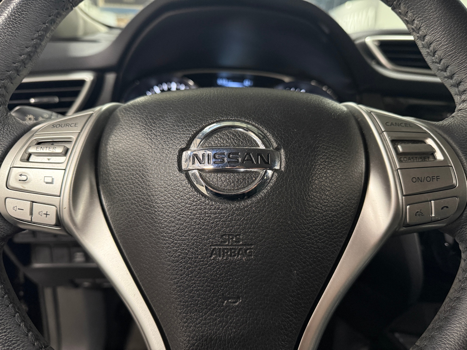 Thumbnail: 2014 Nissan Rogue - 4
