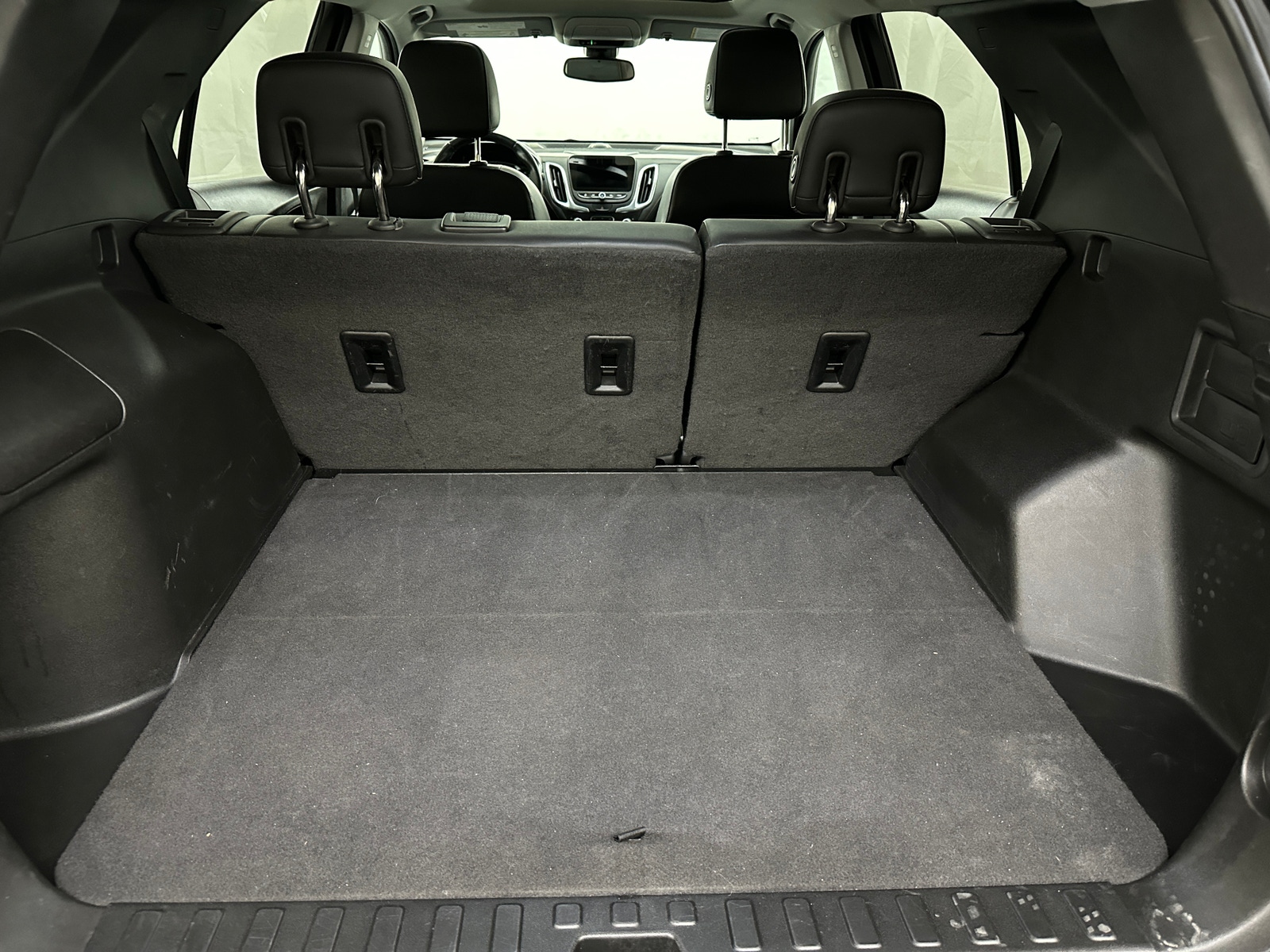 Thumbnail: 2020 Chevrolet Equinox - 6