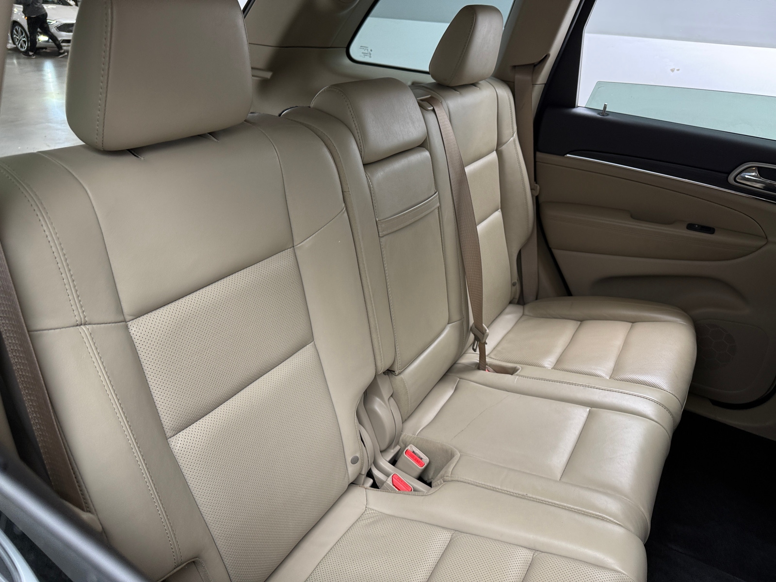 Thumbnail: 2020 Jeep Grand Cherokee - 5