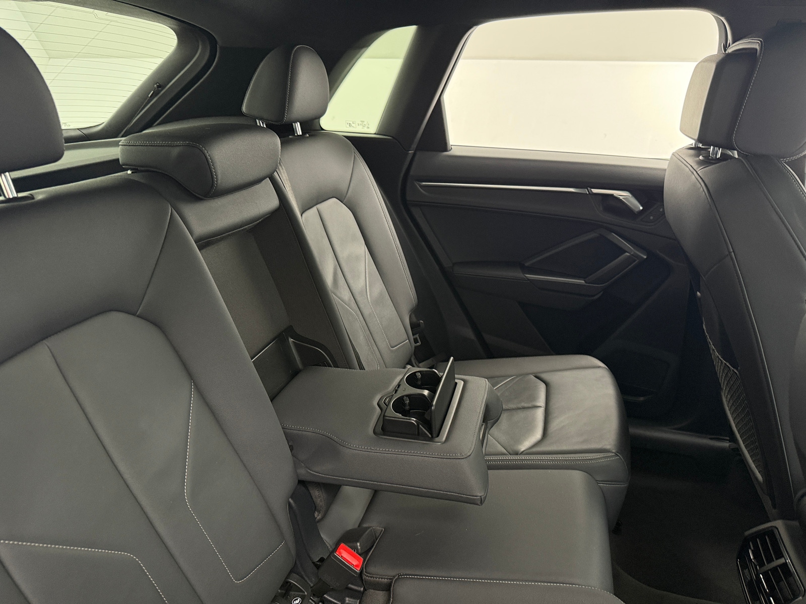 Thumbnail: 2022 Audi Q3 - 5