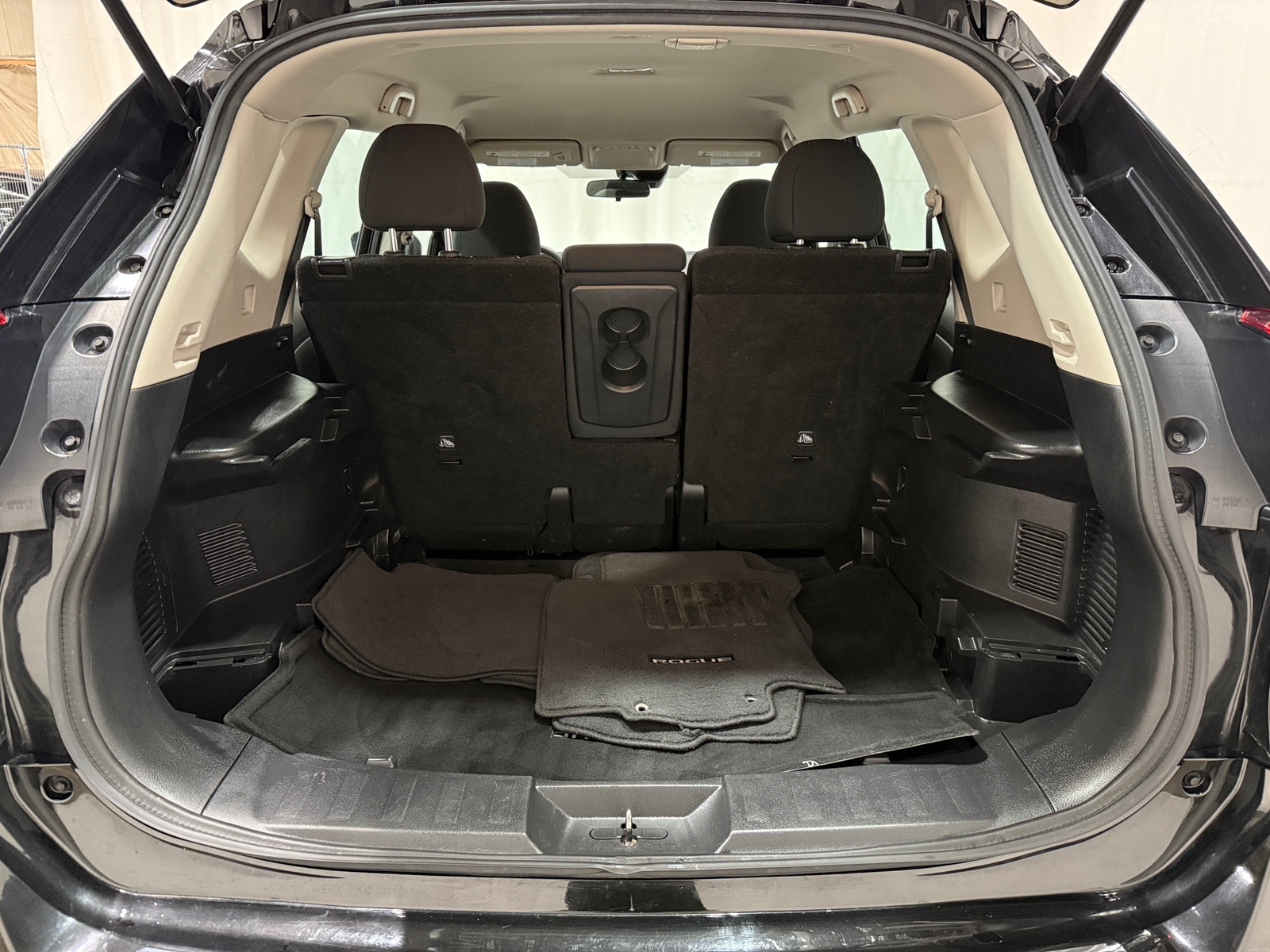 Thumbnail: 2019 Nissan Rogue - 7
