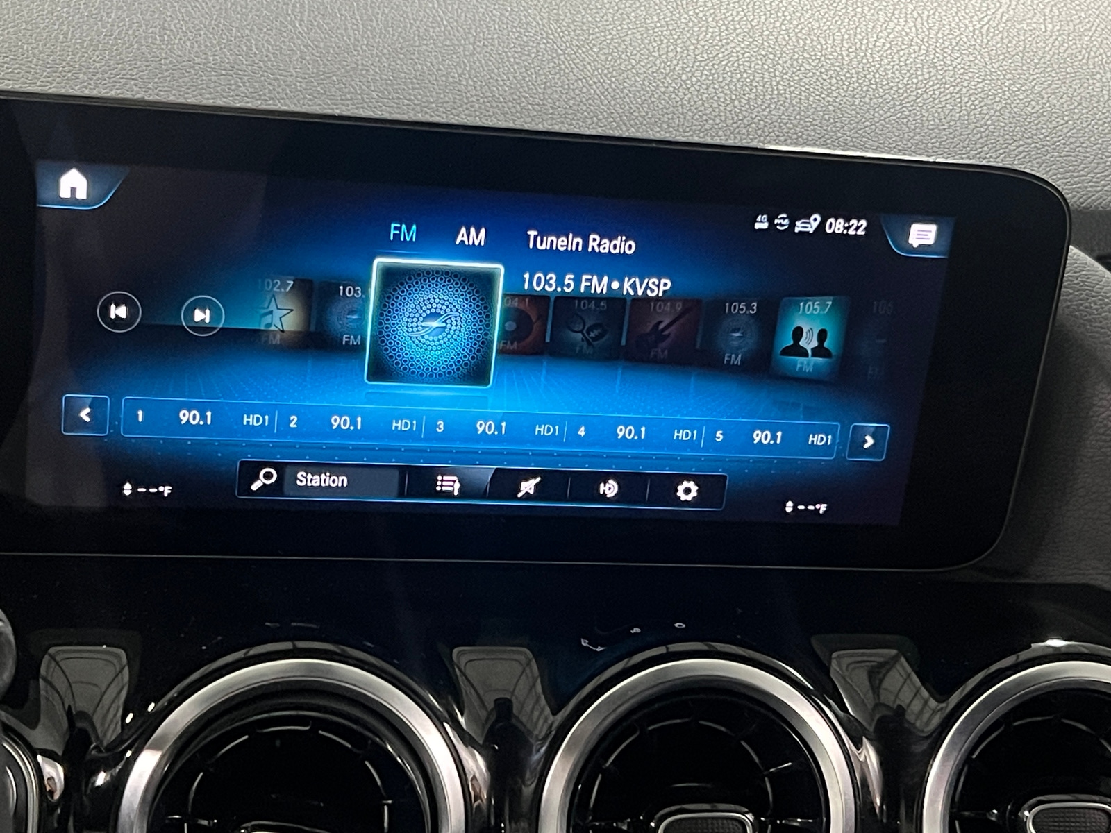 Thumbnail: 2023 Mercedes-Benz GLA - 3