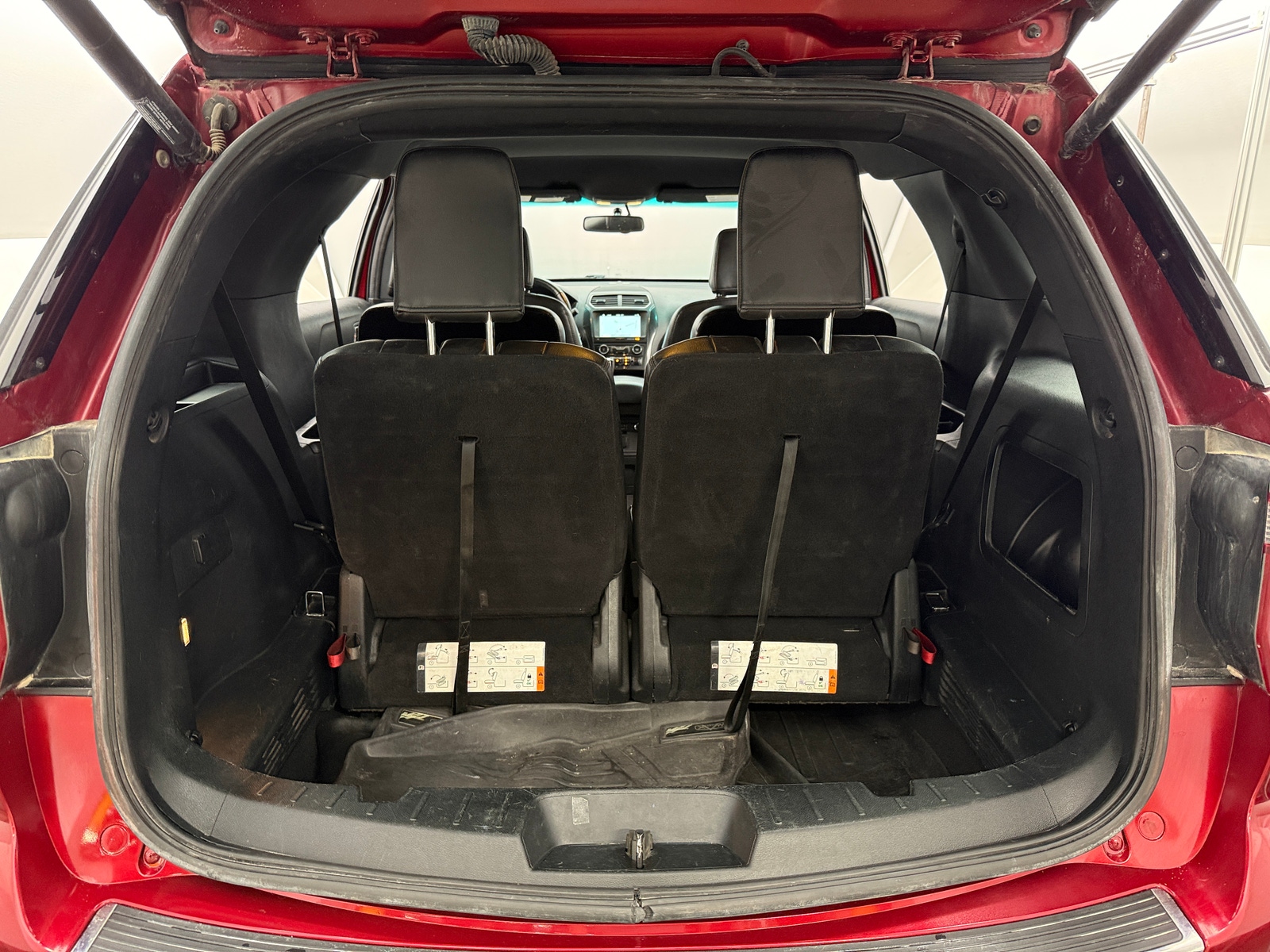 Thumbnail: 2018 Ford Explorer - 7