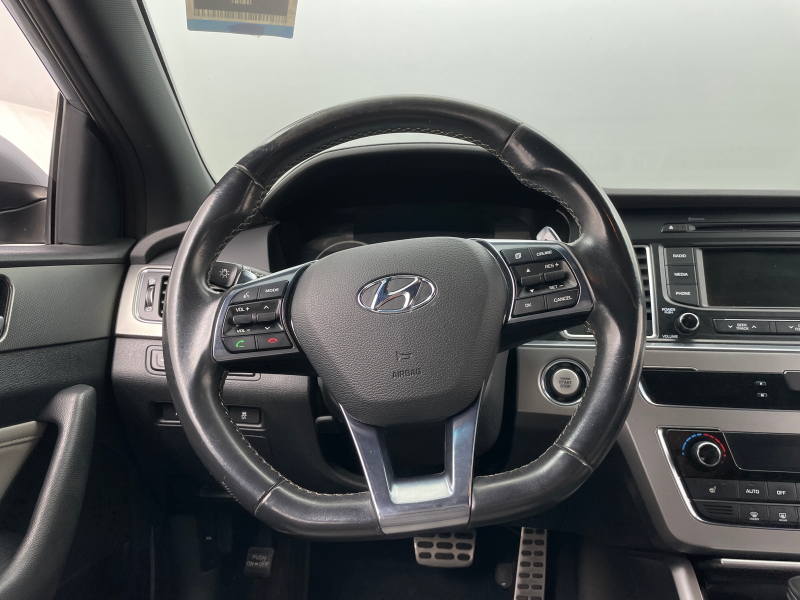 Thumbnail: 2015 Hyundai Sonata - 4