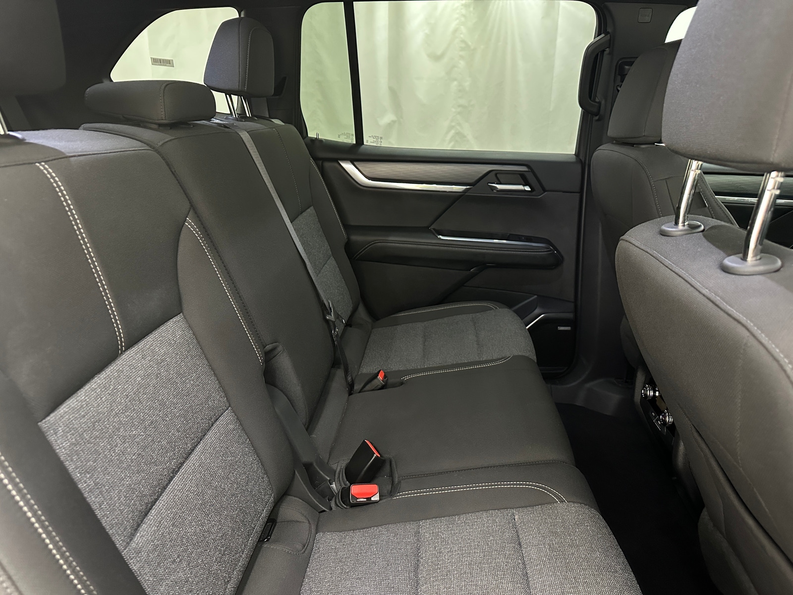 Thumbnail: 2025 GMC Acadia - 6