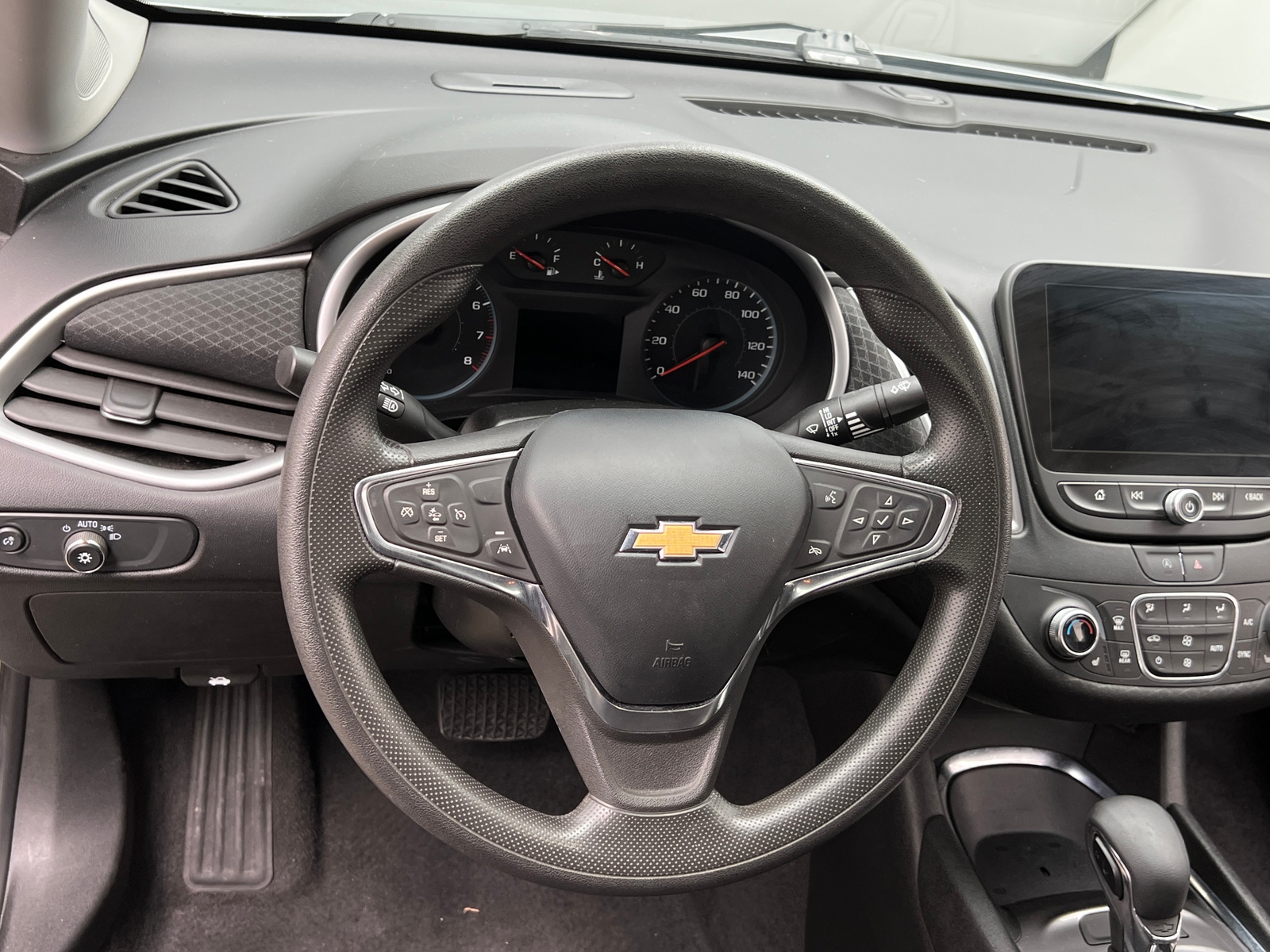 Thumbnail: 2023 Chevrolet Malibu - 5