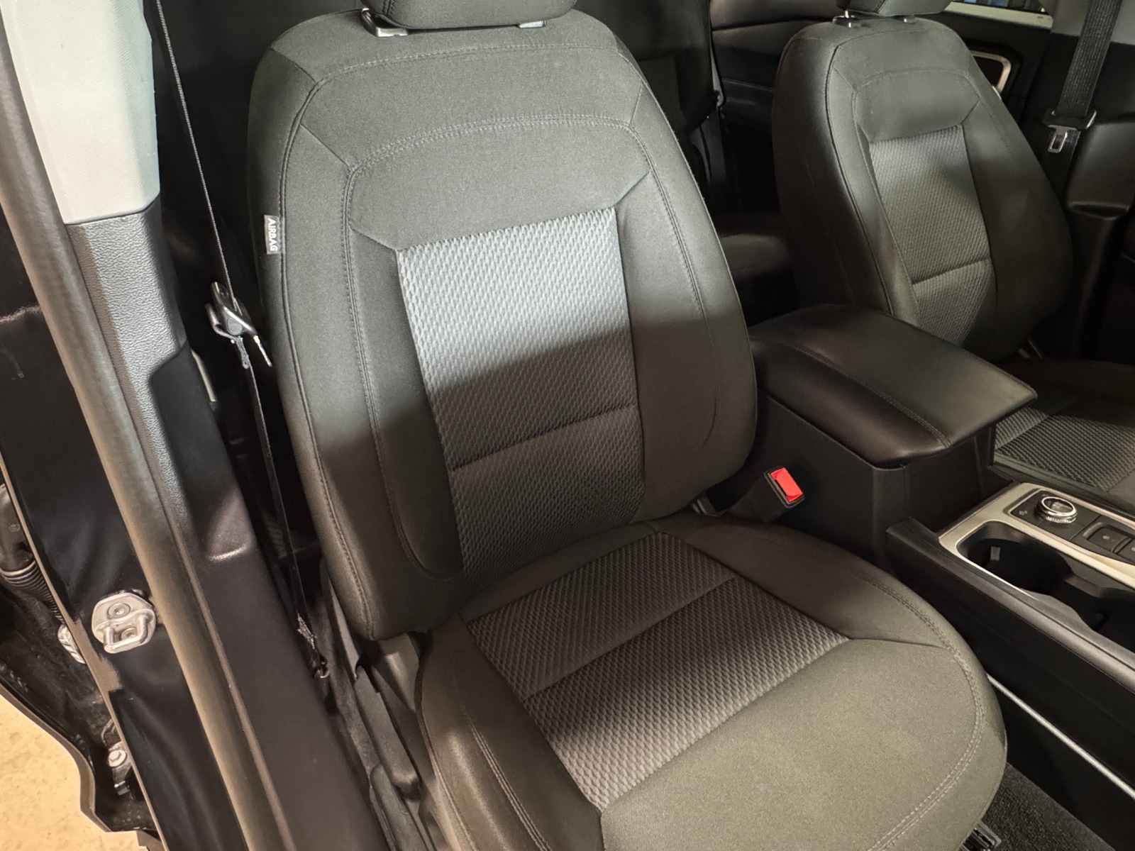 Thumbnail: 2022 Ford Explorer - 2