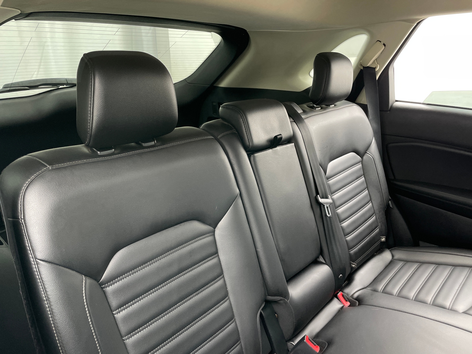 Thumbnail: 2020 Ford Edge - 5