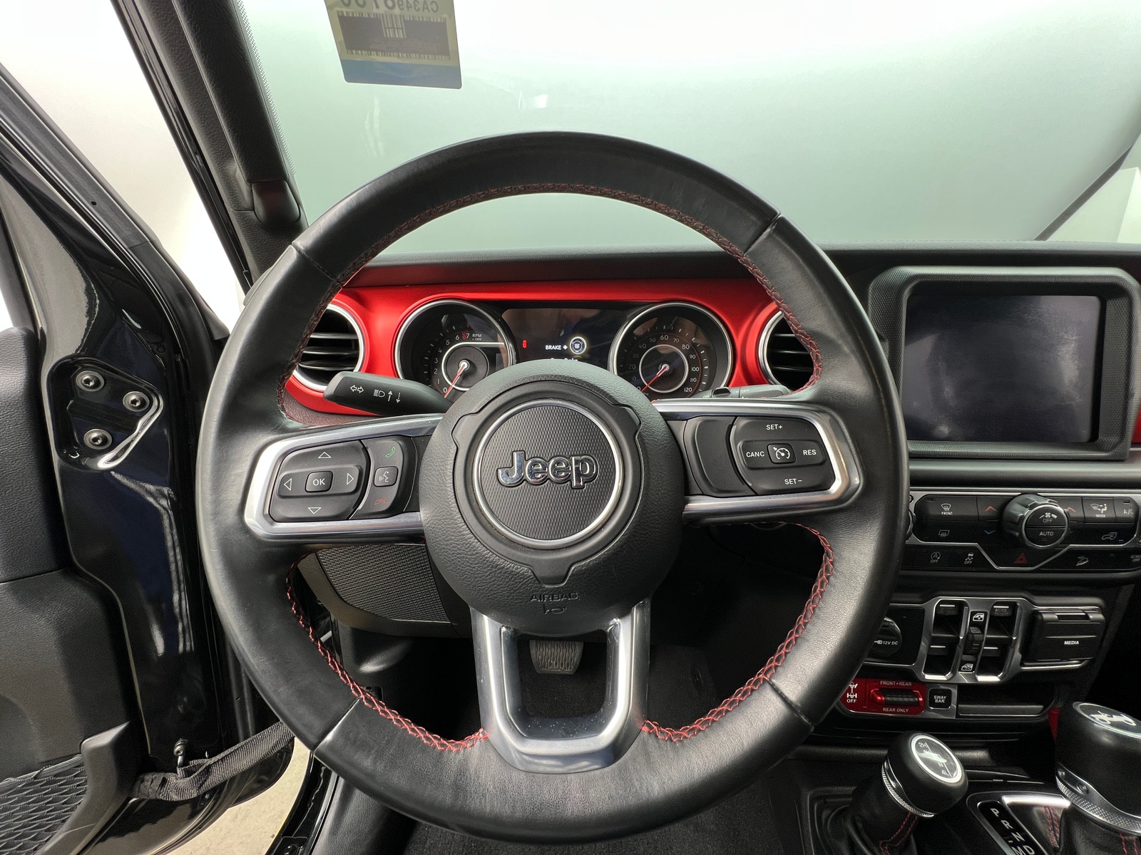 Thumbnail: 2019 Jeep Wrangler - 4