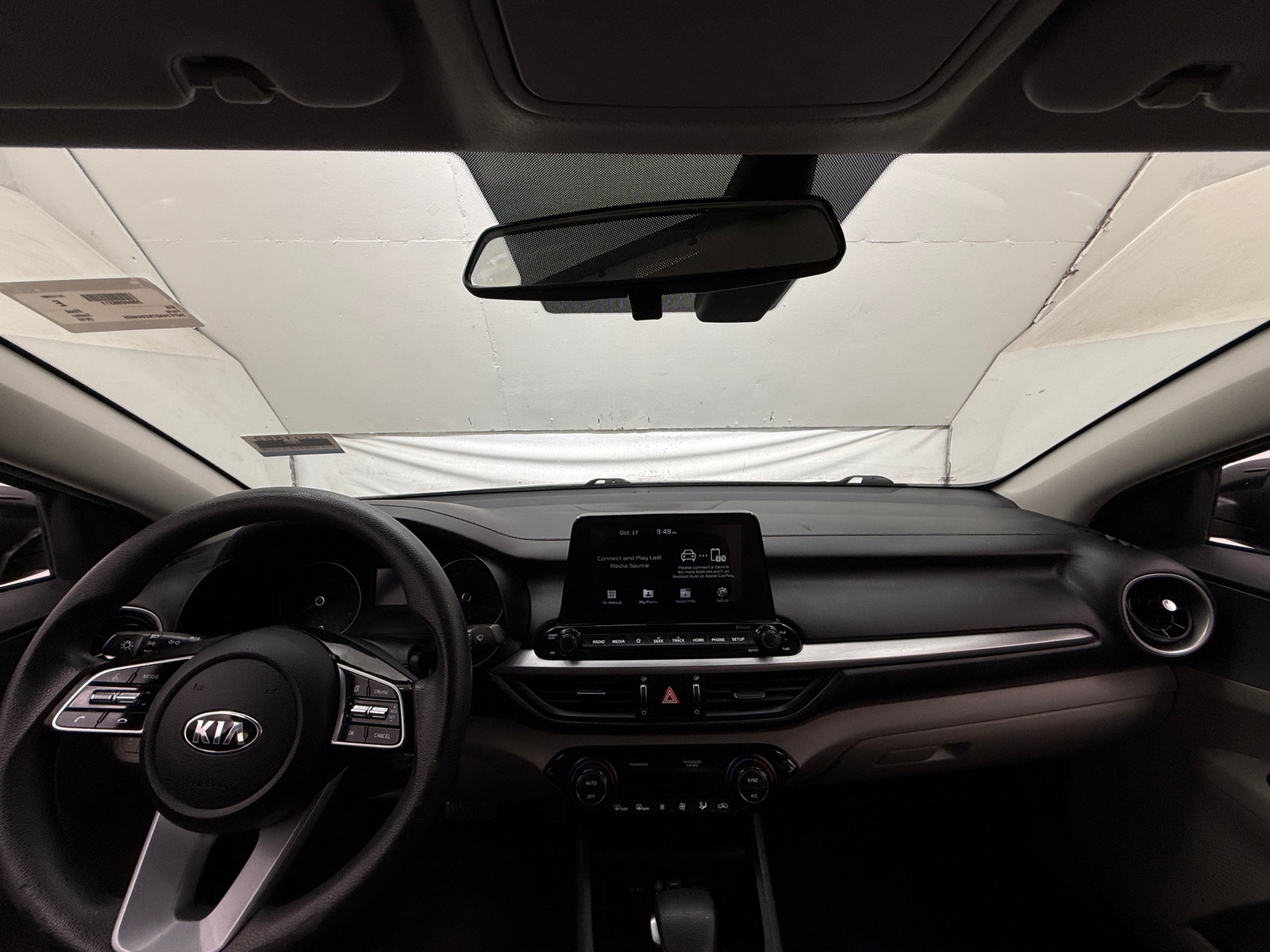 Thumbnail: 2019 Kia Forte - 3