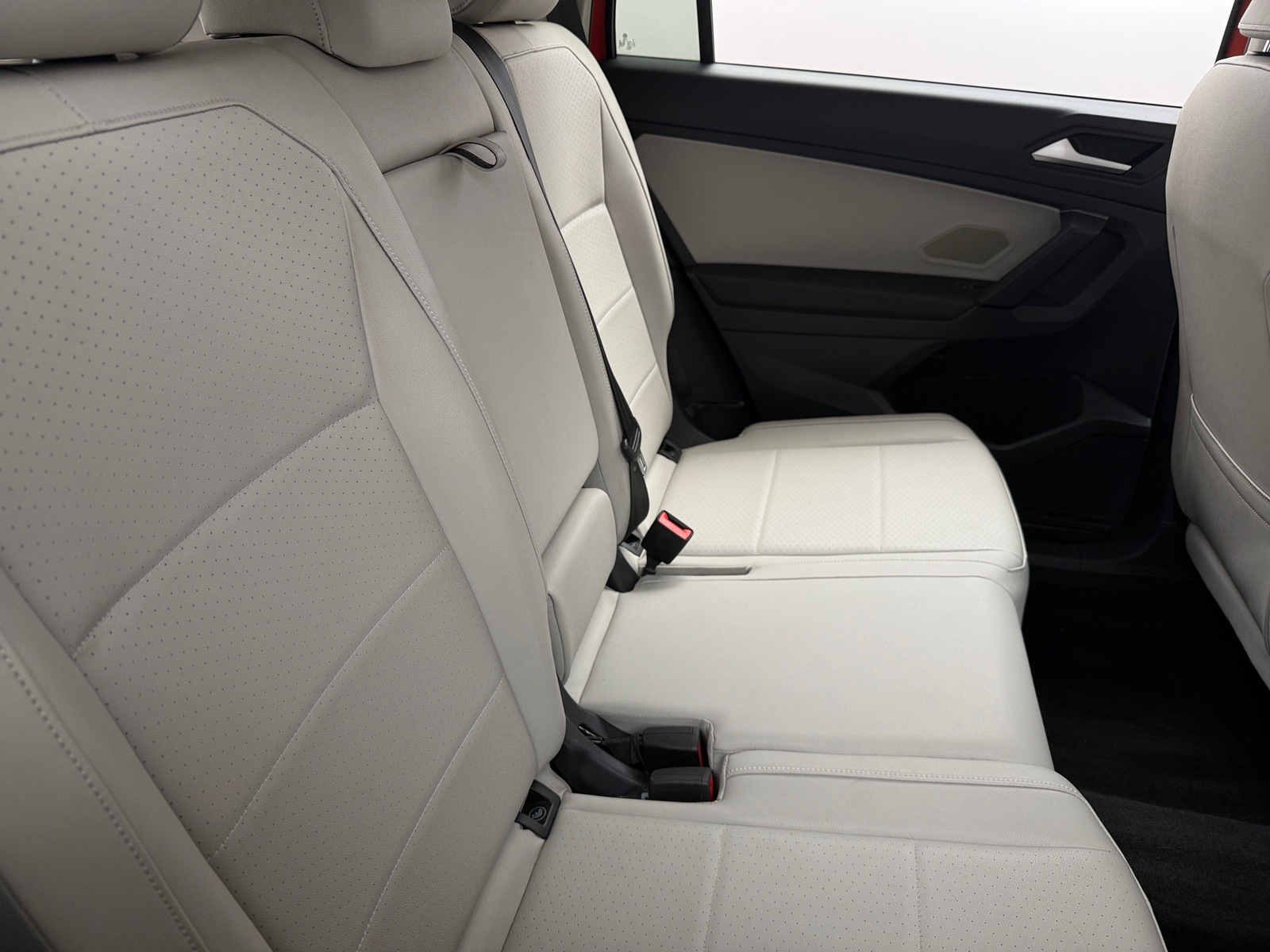 Thumbnail: 2019 Volkswagen Tiguan - 5
