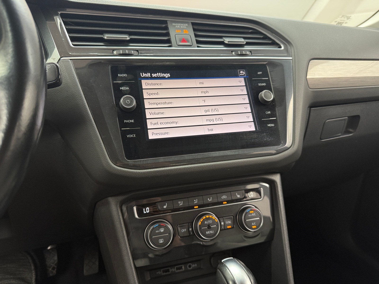 Thumbnail: 2019 Volkswagen Tiguan - 3