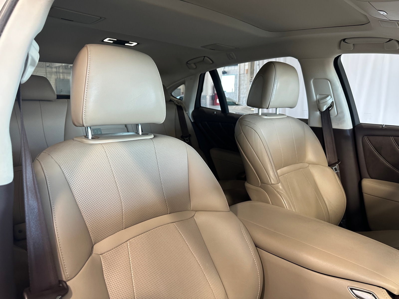 Thumbnail: 2018 Lexus LS - 2