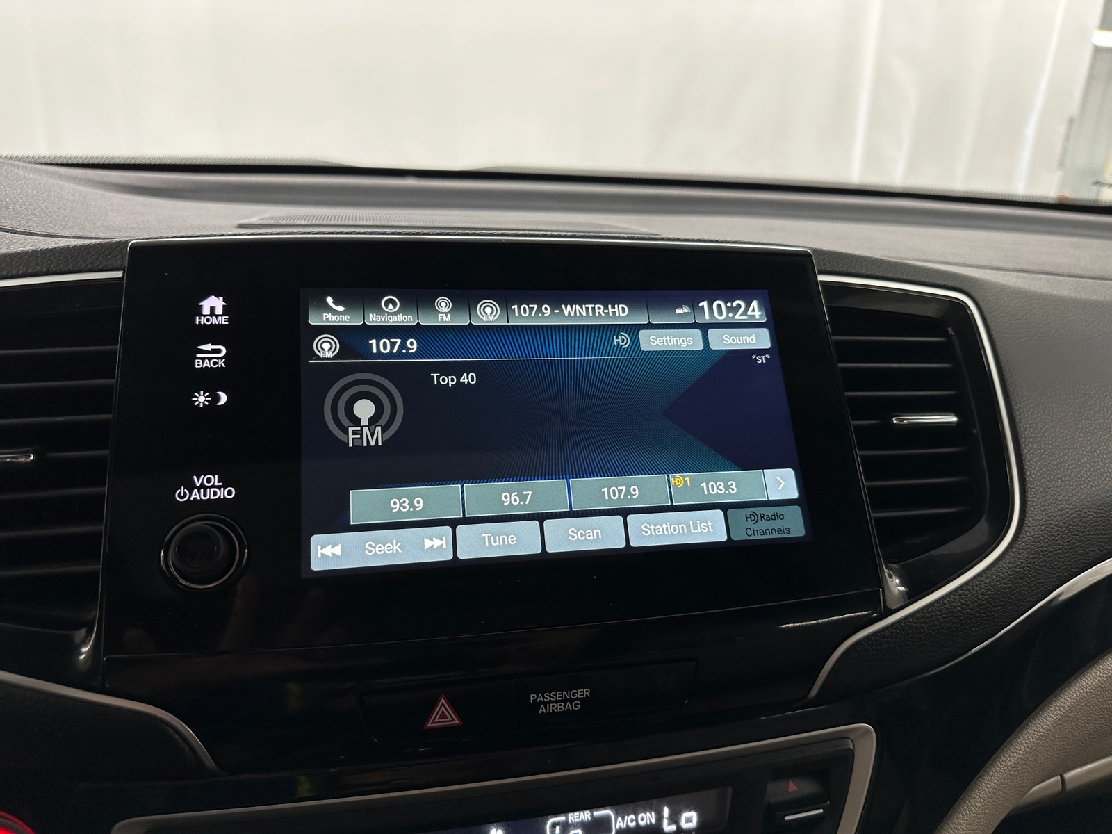 Thumbnail: 2020 Honda Pilot - 3