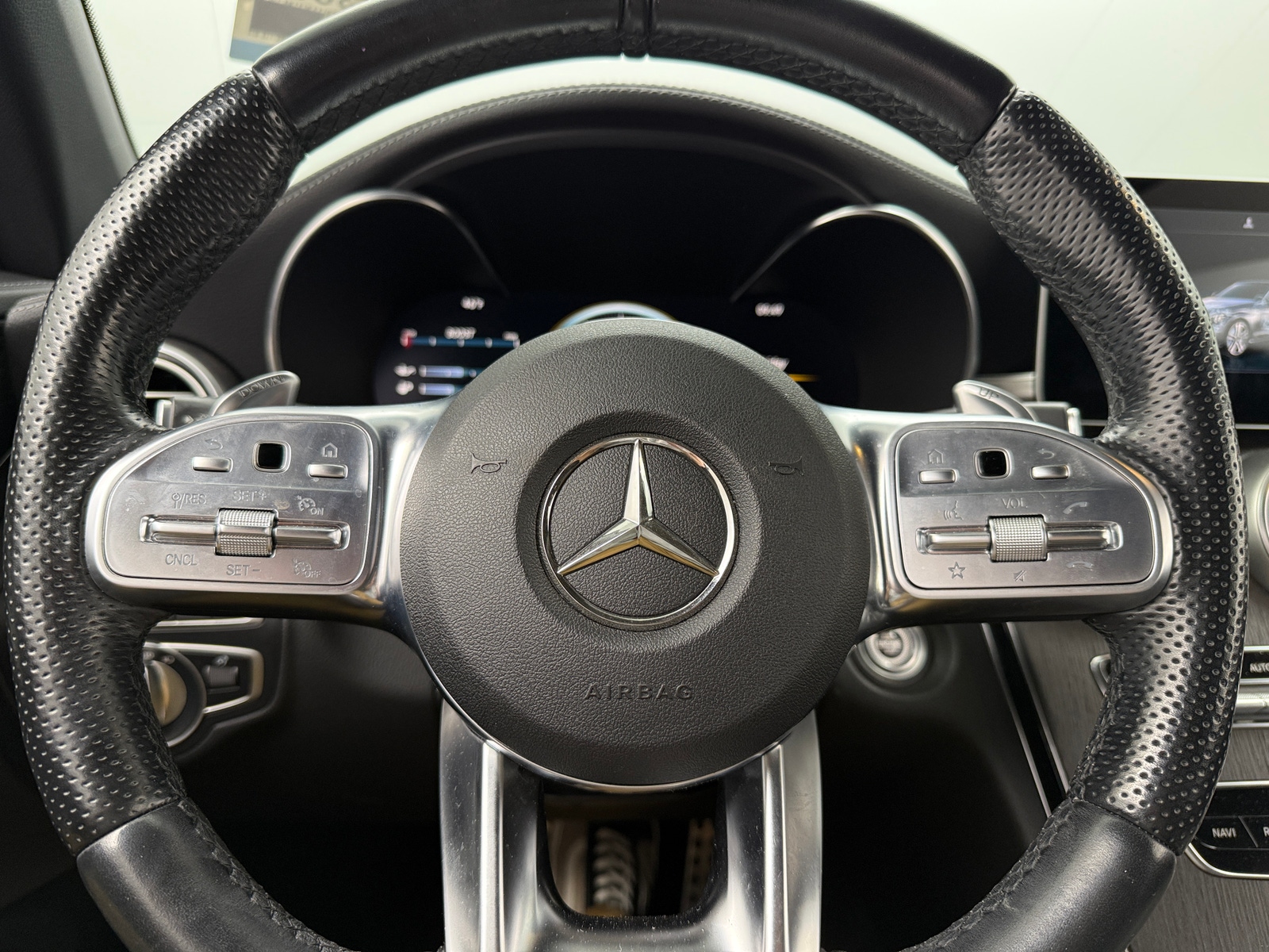 Thumbnail: 2020 Mercedes-Benz C-Class - 4