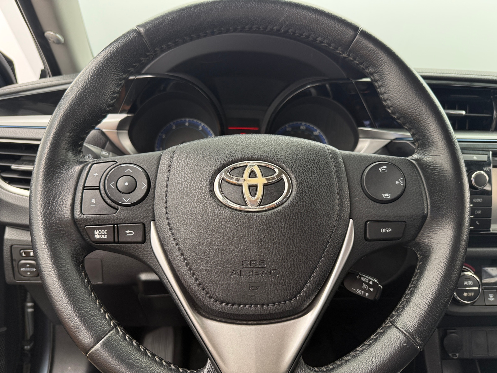 Thumbnail: 2015 Toyota Corolla - 5