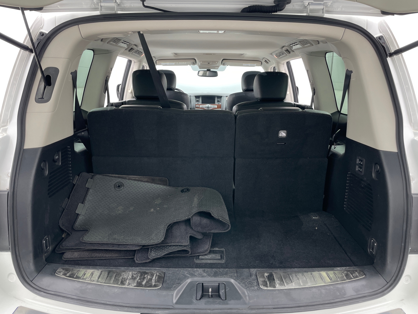 Thumbnail: 2019 INFINITI QX80 - 6