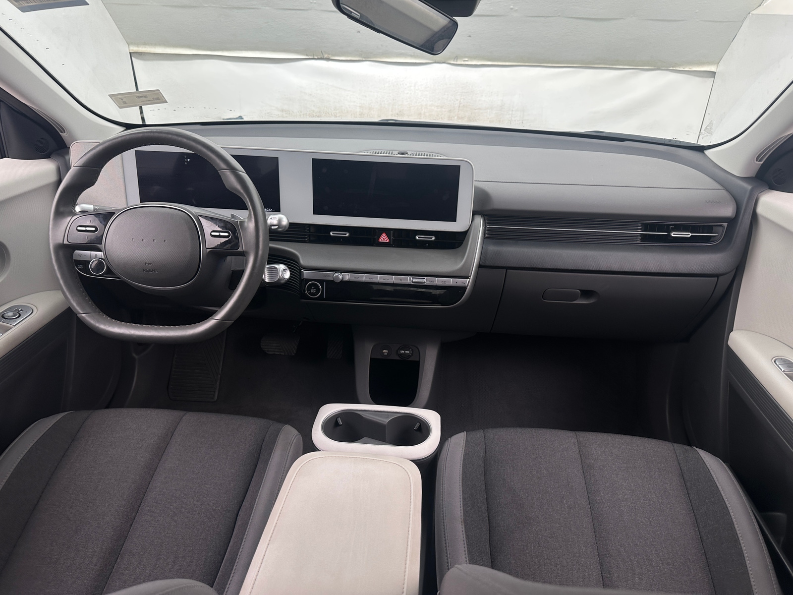 Thumbnail: 2024 Hyundai Ioniq 5 - 3