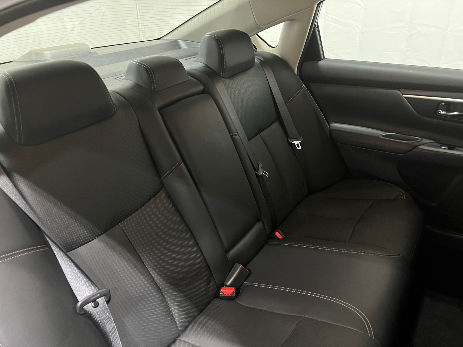 Thumbnail: 2017 Nissan Altima - 5