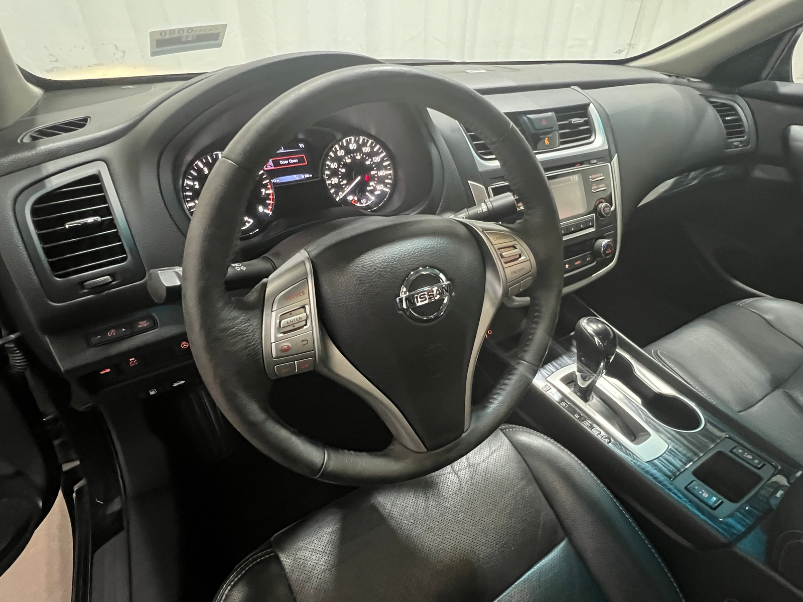 Thumbnail: 2017 Nissan Altima - 4