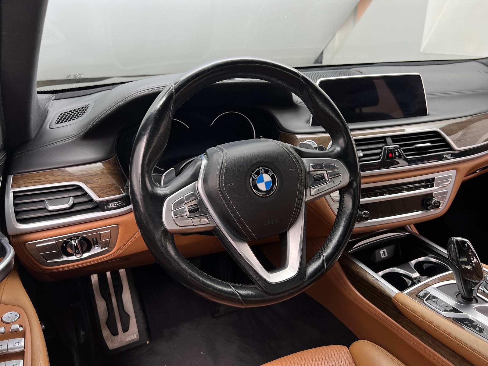 Thumbnail: 2016 BMW 7 Series - 4